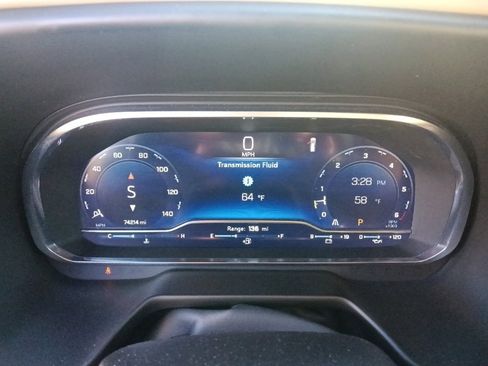 Used 2024 Chevrolet Suburban Premier image 20