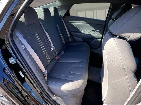 New 2025 Hyundai Elantra SEL w/ Cargo Package image 10