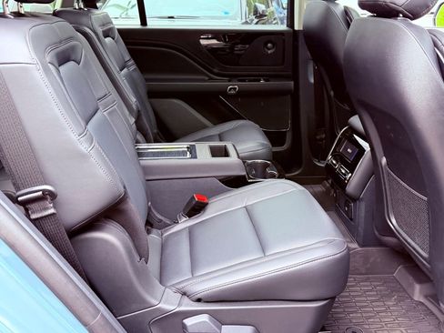 New 2026 Lincoln Aviator Reserve AWD/4WD image 8