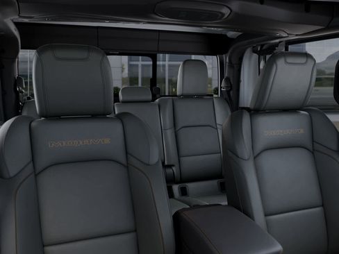 New 2026 Jeep Gladiator Mojave image 26