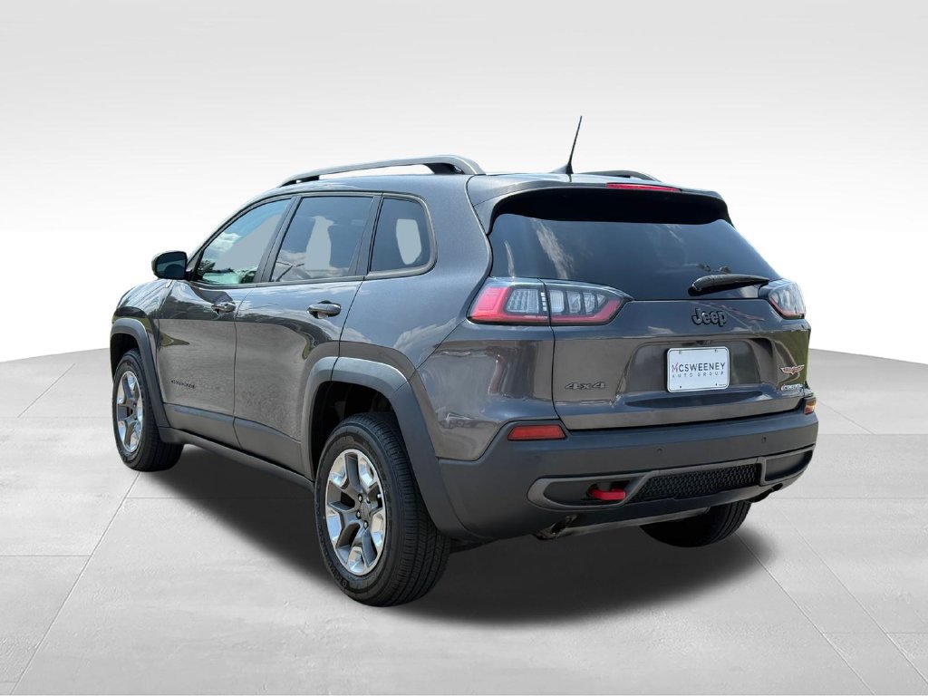Used 2019 Jeep Cherokee Trailhawk w/ Cold Weather Group AWD/4WD image 3