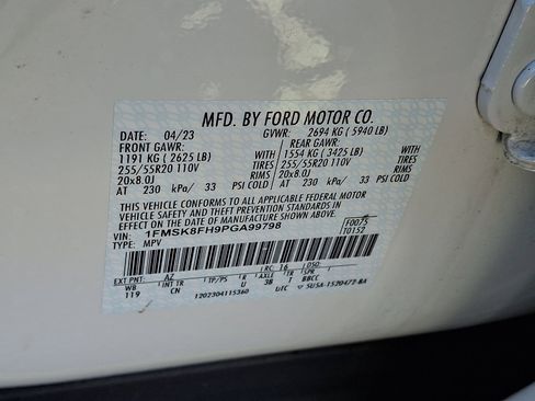 Certified 2023 Ford Explorer Limited w/ Limited Technology Package image 31