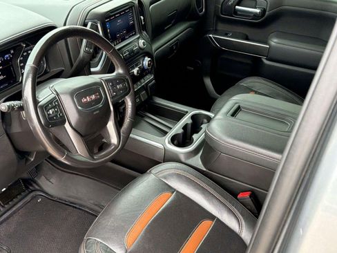 Used 2021 GMC Sierra 1500 AT4 w/ AT4 Value Package AWD/4WD image 4