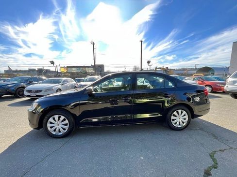 Used 2014 Volkswagen Jetta S image 5