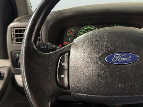 Used 2004 Ford F250 XL image 27