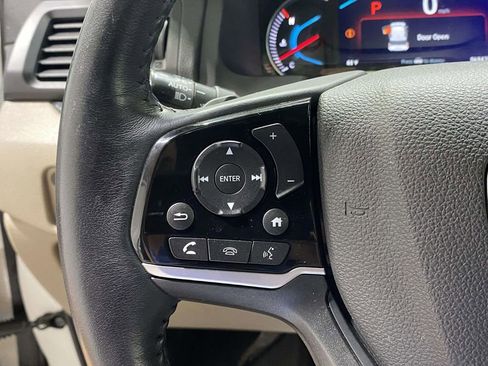 Used 2022 Honda Pilot Touring image 24