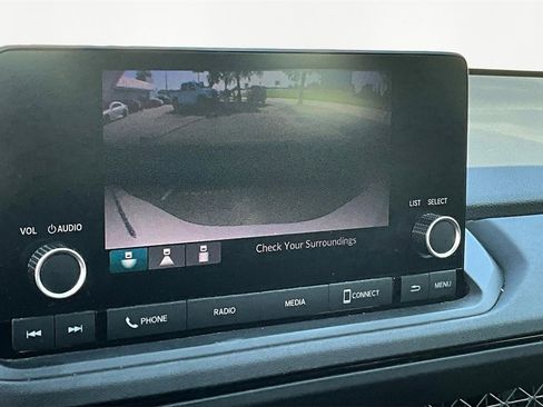 Used 2023 Honda Accord LX image 13