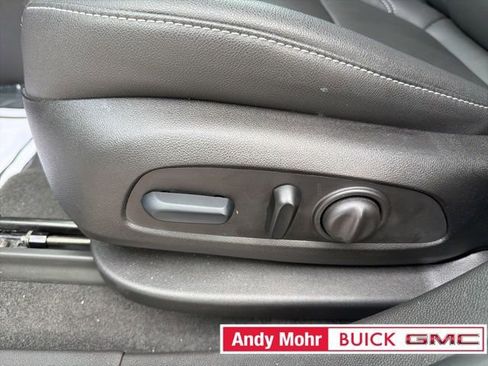 Used 2024 Chevrolet Blazer LT w/ Midnight/Sport Edition image 23