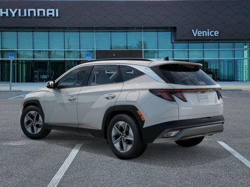 New 2026 Hyundai Tucson SEL w/ Tow & Go Package AWD/4WD image 5