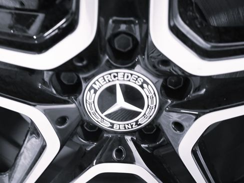 Certified 2022 Mercedes-Benz CLA 250 4MATIC image 9