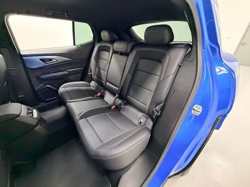 Certified 2025 Chevrolet Equinox EV LT image 25