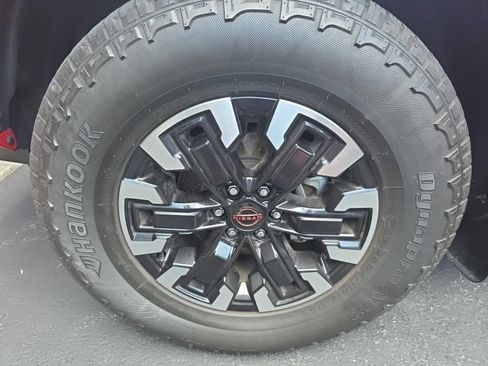 Certified 2023 Nissan Frontier PRO-4X w/ Pro Convenience Package AWD/4WD image 3
