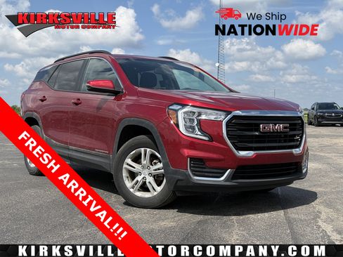 Used 2023 GMC Terrain SLE w/ Driver Convenience Package AWD/4WD image 1