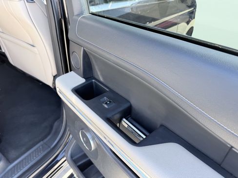 Used 2024 Ford Expedition Max Limited image 42