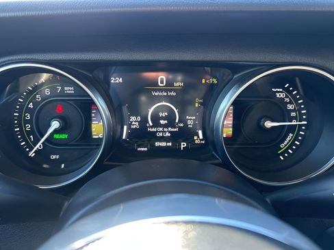 Used 2022 Jeep Wrangler Unlimited Sahara w/ Cold Weather Group image 21