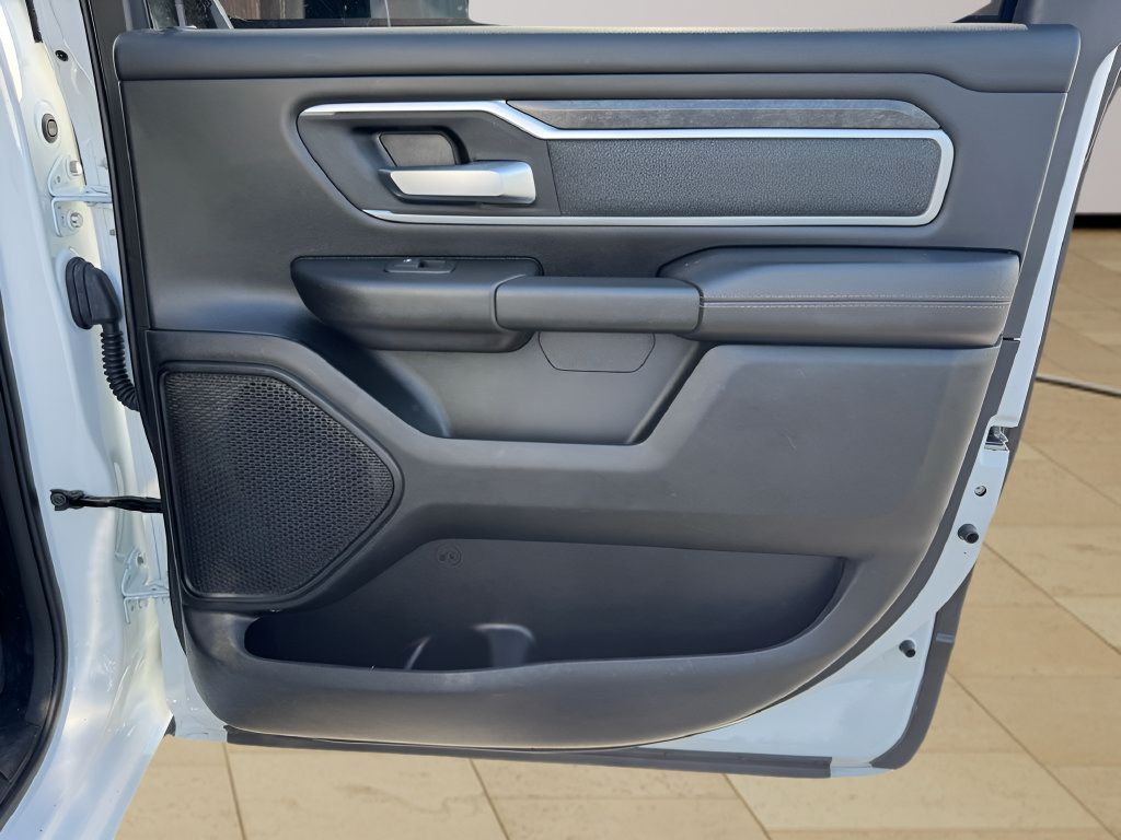 Used 2022 RAM 1500 Big Horn AWD/4WD image 27