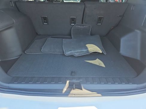 Used 2024 Chevrolet Equinox LT FWD image 22