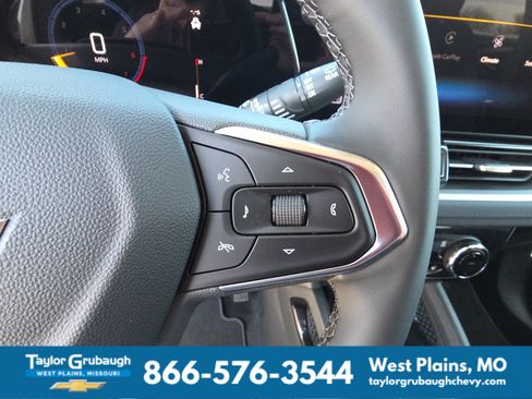 New 2026 Chevrolet TrailBlazer LT w/ Convenience Package FWD image 19