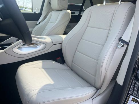 Certified 2025 Mercedes-Benz GLE 450 4MATIC image 25