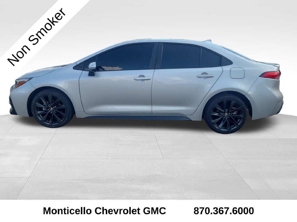 Used 2024 Toyota Corolla SE FWD image 4