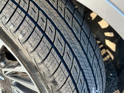 Certified 2022 Lincoln Corsair Reserve w/ Equipment Group 201A image 11