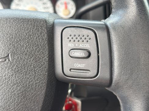 Used 2004 Dodge Ram 1500 Truck SLT w/ Sport Appearance Group RWD image 13