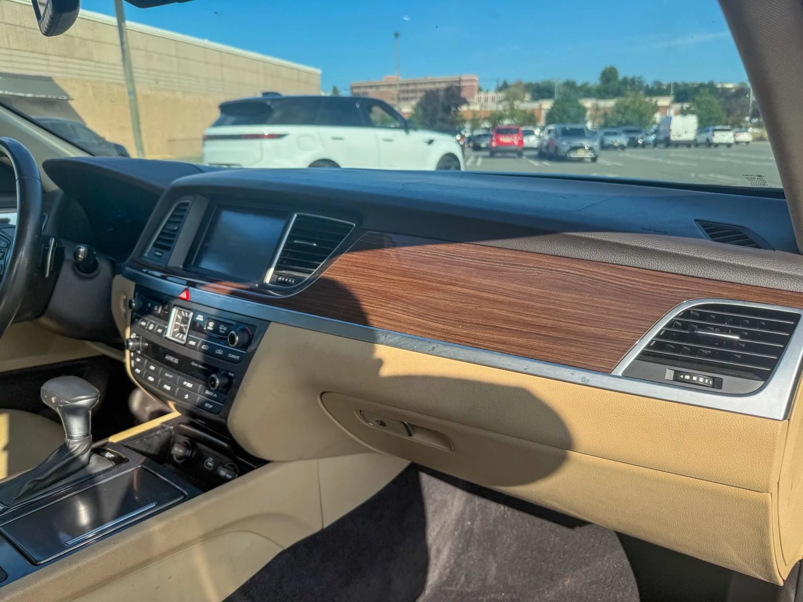 Used 2020 Genesis G80 3.8 RWD image 19