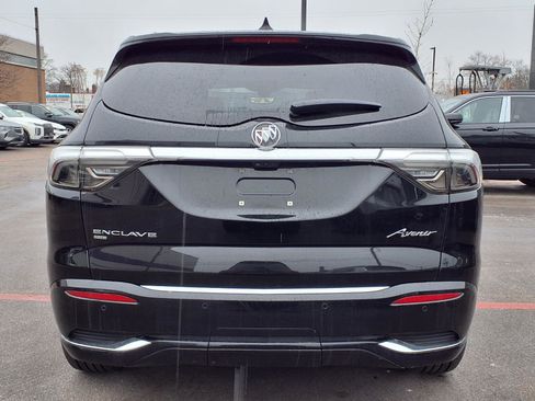 Used 2022 Buick Enclave Avenir w/ Trailering Package, 5000 lbs. image 25