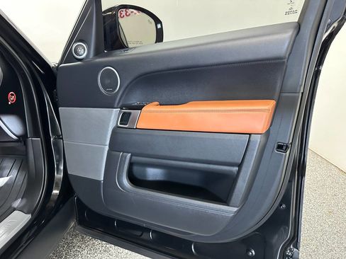 Used 2016 Land Rover Range Rover Sport Supercharged image 22