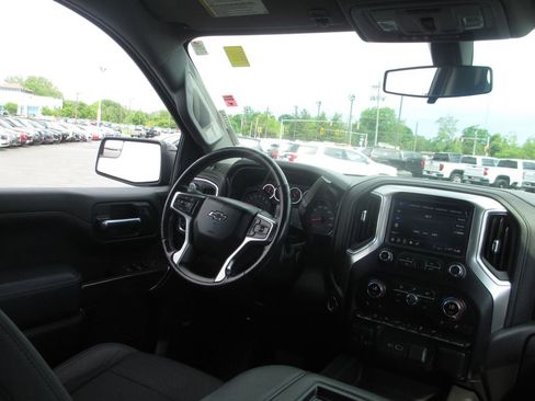 Used 2020 Chevrolet Silverado 1500 LT Trail Boss AWD/4WD image 26