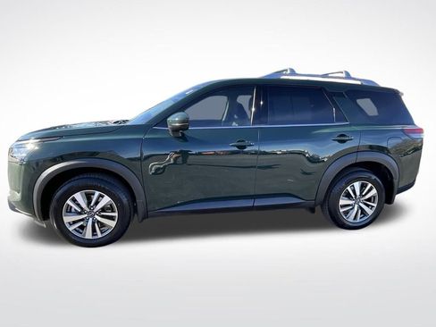 Certified 2024 Nissan Pathfinder SL w/ Lighting Package (N92) image 8