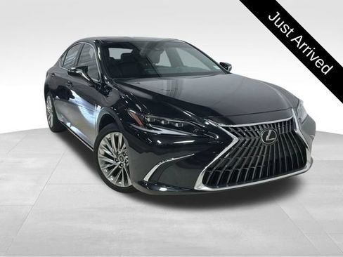 Certified 2023 Lexus ES 300h w/ Accessory Package (Z1) FWD image 1