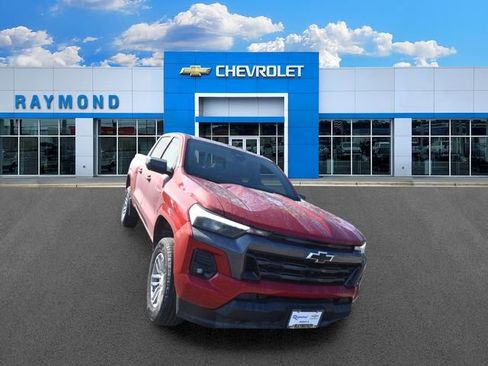 New 2026 Chevrolet Colorado LT w/ LT Convenience Package AWD/4WD image 10