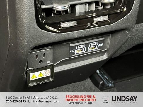 New 2025 Jeep Grand Cherokee Altitude AWD/4WD image 21