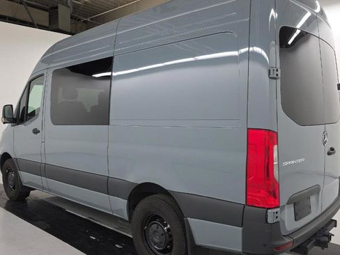 Used 2025 Mercedes-Benz Sprinter 2500 image 6