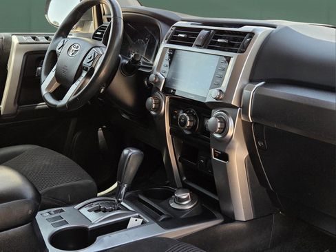 Used 2021 Toyota 4Runner Trail Special Edition AWD/4WD image 35