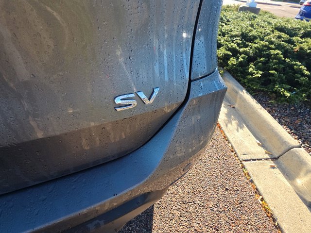 Used 2019 Nissan Rogue SV FWD image 10