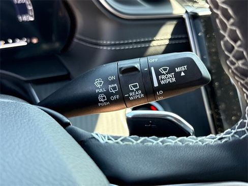 New 2025 Jeep Grand Cherokee Altitude image 19