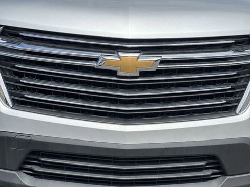 Used 2022 Chevrolet Traverse LT AWD/4WD image 33