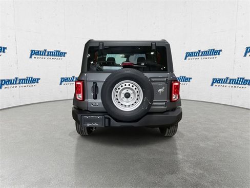 New 2025 Ford Bronco 4-Door image 9