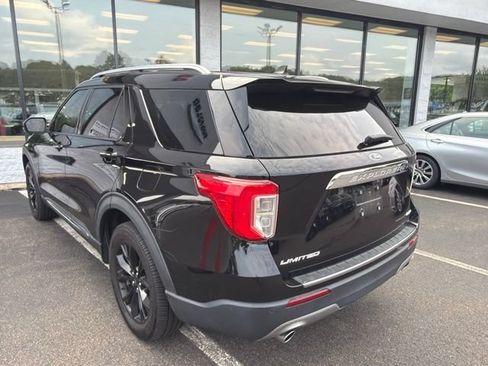 Used 2021 Ford Explorer Limited w/ Equipment Group 301A AWD/4WD image 6