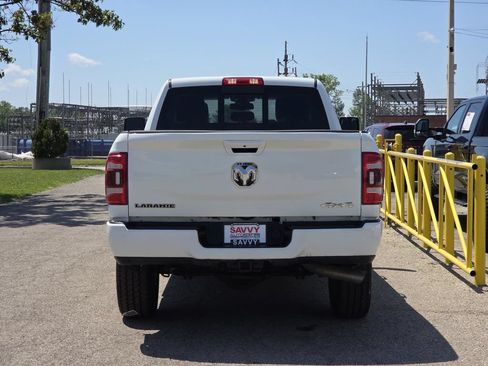 Used 2024 RAM 2500 Laramie AWD/4WD image 19