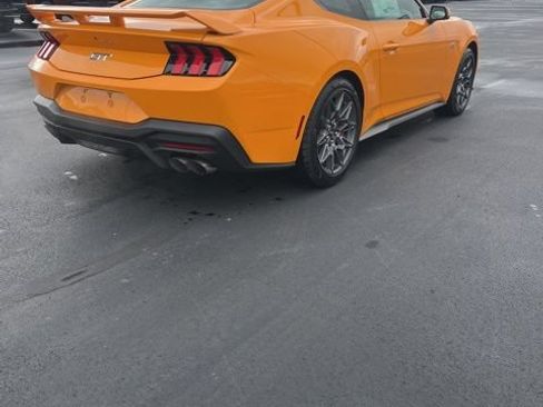 New 2026 Ford Mustang GT Premium w/ GT Performance Package RWD image 5