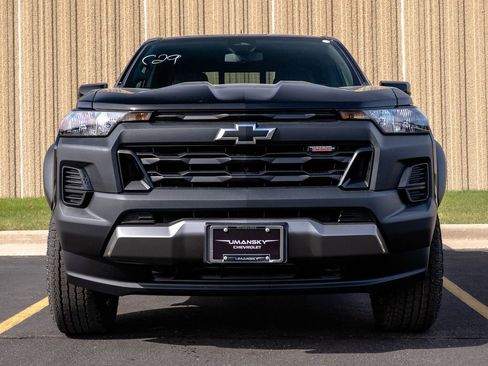 New 2026 Chevrolet Colorado Trail Boss AWD/4WD image 3