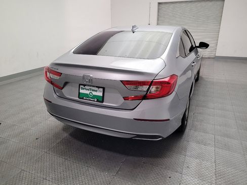 Used 2018 Honda Accord EX image 7