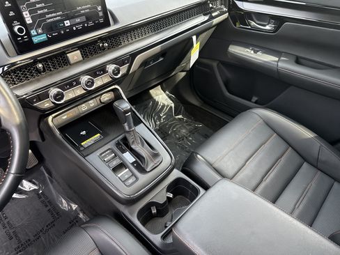 Certified 2025 Honda CR-V Sport Touring image 26