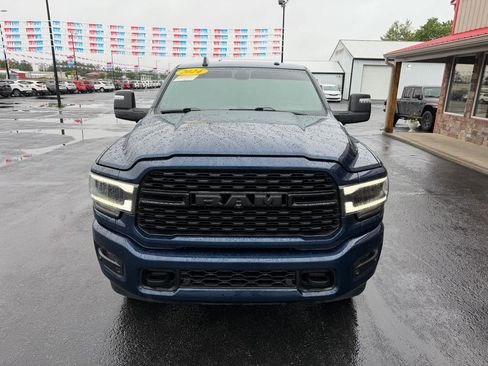 Used 2024 RAM 2500 Big Horn w/ Night Edition AWD/4WD image 6