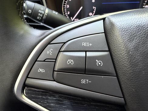 Used 2025 Cadillac XT5 Premium Luxury AWD/4WD image 25