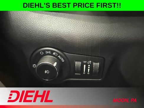 New 2026 Jeep Compass Limited AWD/4WD image 23