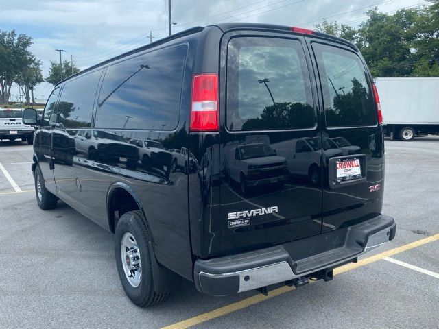 New 2025 GMC Savana 3500 Extended w/ Driver Convenience Package RWD image 5